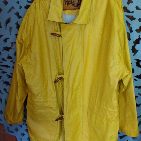 Reliable OuterWear Company Yellow/Green Raincoat - Picture 1 of 15